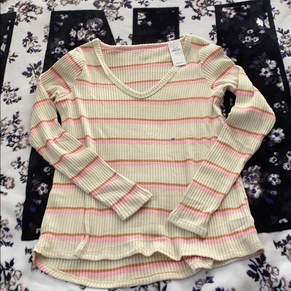 American Eagle Sweater - Picture 1 of 1